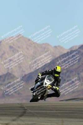 media/Mar-20-2025-Racers Edge (Thu) [[0731d8e3a1]]/2-B Group/Session 2 (Turn 9)/